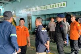 Basarnas Makassar siagakan personil arus mudik di Bone