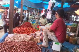 Pemkab Pasaman Barat pastikan stok pangan cukup sampai Lebaran