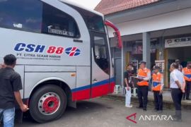 Pemudik di Terminal Simpang Nangka Rejang Lebong mencapai 1.837 orang