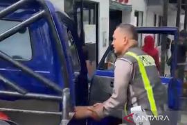 Polisi:  Sopir pingsan di jalur mudik Cianjur dapatkan perawatan