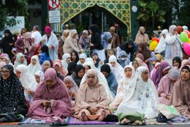 Shalat Idul Fitri warga Muhammadiyah di Surabaya