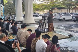 Indonesian minister calls on self-purification, unity this Eid al-Fitr