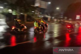 Penghitung rindu para pemudik Pantura Cirebon pada H-1 Lebaran