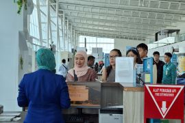 5.323 penumpang lalui Bandara Radin Inten di puncak mudik Lebaran 2026
