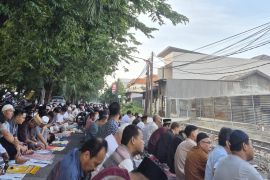 Jamaah Muhammadiyah Surabaya gelar Shalat Id secara khidmat