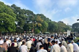 Ribuan jemaah Muhammadiyah di Bandung ikuti Shalat Idul Fitri