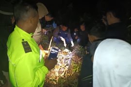 Polres Garut menyelidiki temuan kerangka manusia di hutan Banjarwangi