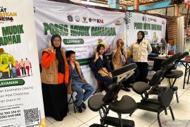 Tunanetra sediakan layanan relaksasi di Terminal Kampung Rambutan