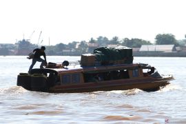 Mudik dengan speedboat rute Pontianak - Sukadana