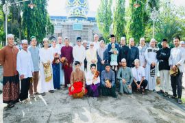 Bupati HSU Shalat Idul Fitri di Masjid At-Taqwa Amuntai