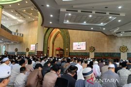 Bupati Kutim berharap Idul Fitri hentikan perpecahan di media sosial