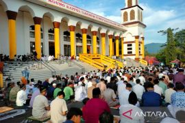 Bupati Rejang Lebong ajak umat Muslim hilangkan sifat iri dengki