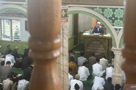 Khatib Shalat Idul Fitri jadikan banjir di Agam sebagai materi khutbah