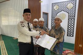 Sebanyak 30 anak binaan terima remisi Lebaran langsung bebas