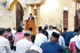 Wabup Nabire sebut Idul Fitri momentum perkuat kerukunan