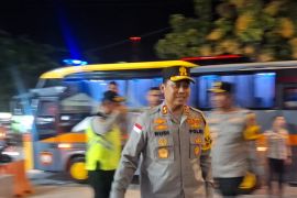 Kapolda NTT turun langsung patroli amankan pawai takbiran Idulfitri di Kota Kupang