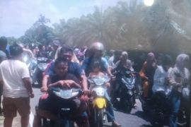 Kunjungan ke objek wisata pantai di Pasaman Barat mulai meningkat