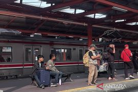 KAI Commuter jadi pilihan transportasi pemudik lokal di H+1 Lebaran