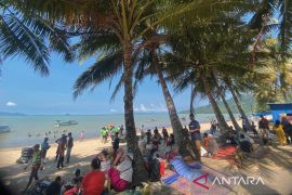 Wisata di Singkarak mencatat lonjakan kunjungan seiring pemulihan bencana