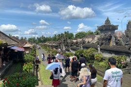 Penglipuran jadi magnet desa wisata saat libur Lebaran