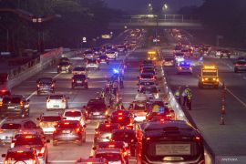 Penerapan one way di Tol Brebes Barat hingga Gerbang Tol Cikampek Utama