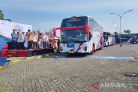 Ratusan pemudik asal Solo Raya ikut program Balik Kerja Bareng BPKH