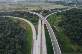 2,4 juta kendaraan melintas di Tol Regional Nusantara