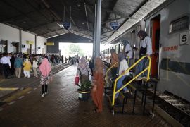Okupansi KA Lokal Siliwangi relasi Cipatat-Sukabumi meledak 201 persen di Lebaran 2026