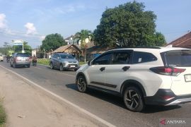 Puncak arus balik Idul Fitri di Jalinsum Muara Enim padat lancar