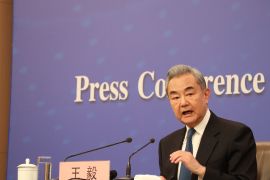 Menlu China-Iran bicara di telepon, diskusikan upaya hentikan perang