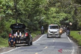 Jalur penghubung Jambi-Sumbar-Bengkulu aman dilalui wisatawan