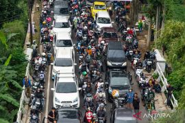 Puncak arus balik Nagreg pada H+3, 149.030 kendaraan melintas