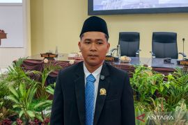 Rusmaini Hardi dilantik PAW anggota DPRD HST