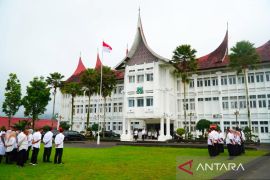 Apel perdana usai lebaran, Pemkot Padang Panjang ajak ASN tingkatkan inovasi dan kinerja
