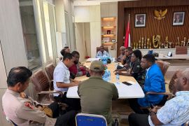 Pemkab Tambrauw keluarkan edaran soal aktivitas ASN usai penyerangan nakes