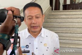 Wali Kota Malang terapkan kebijakan Jumat Bersih demi Gerakan Indonesia ASRI