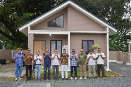 Jajaki Penggunaan Sepablock untuk Konstruksi, Direktur Hutama Karya Bertandang ke Semen Padang