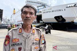 Polsek KPL Banjarmasin siagakan 54 personel kawal arus balik pelabuhan