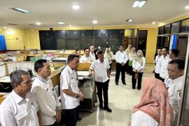 Pastikan kedisiplinan pegawai, Sekda Bulungan sidak pascalibur Lebaran
