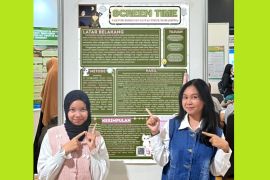 Mahasiswa angkatan kedua FK UMPR tembus final Nasional Medical Research Olympiad UGM