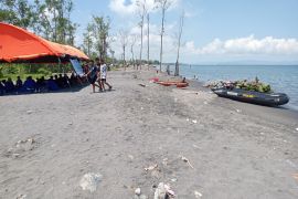 Lebaran Topat membludak! BPBD Mataram dirikan posko di tiga pantai