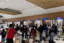 Pemudik melalui bandara El Tari Kupang naik 26 persen