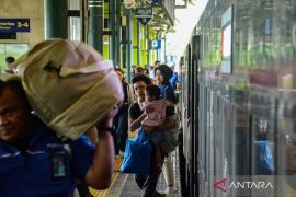 52 ribu orang tiba di Jakarta gunakan kereta api pada Kamis