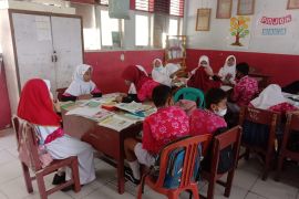 Donggala dorong kualitas pendidikan lewat penataan guru