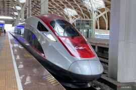 Penumpang kereta cepat Whoosh naik 11,3 persen selama angkutan Lebaran 2026