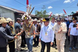 Timbalan Menteri Digital Sarawak Kagumi PLBN RI