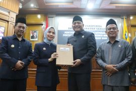 Sampaikan LKPJ 2025, Bupati Serang akui 3 target belum optimal