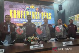 Polisi ringkus pelaku penusukan di Daha Selatan yang melarikan diri ke Paramasan