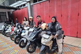 Simak tips #cari_aman saat touring menggunakan skutik honda
