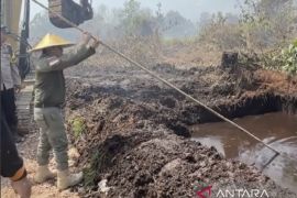 Polres Kubu Raya segel lahan terbakar di Sungai Raya Dalam